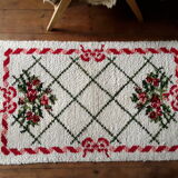 Pure wool vintage carpet