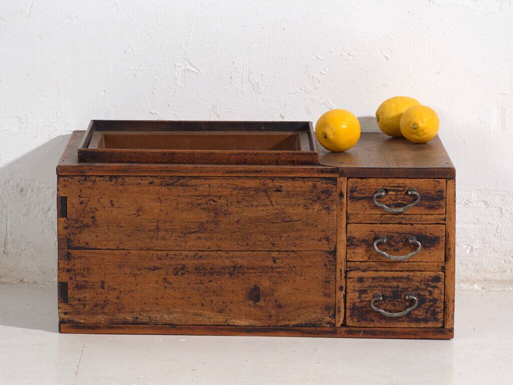 Small antique Japanese chest with drawers – Meiji / Showa period (c.1890-1945) #93