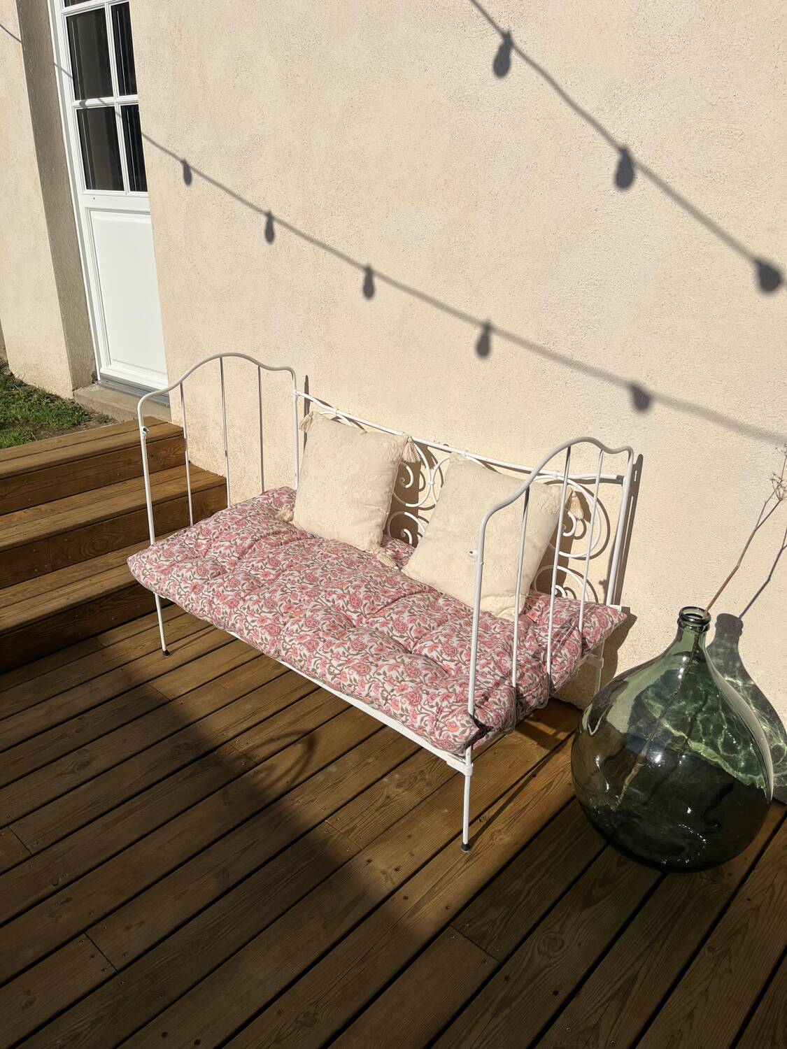 Banquette, lit en fer forgé