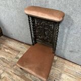 Prie Dieu Napoleon III period in carved wood circa 1850