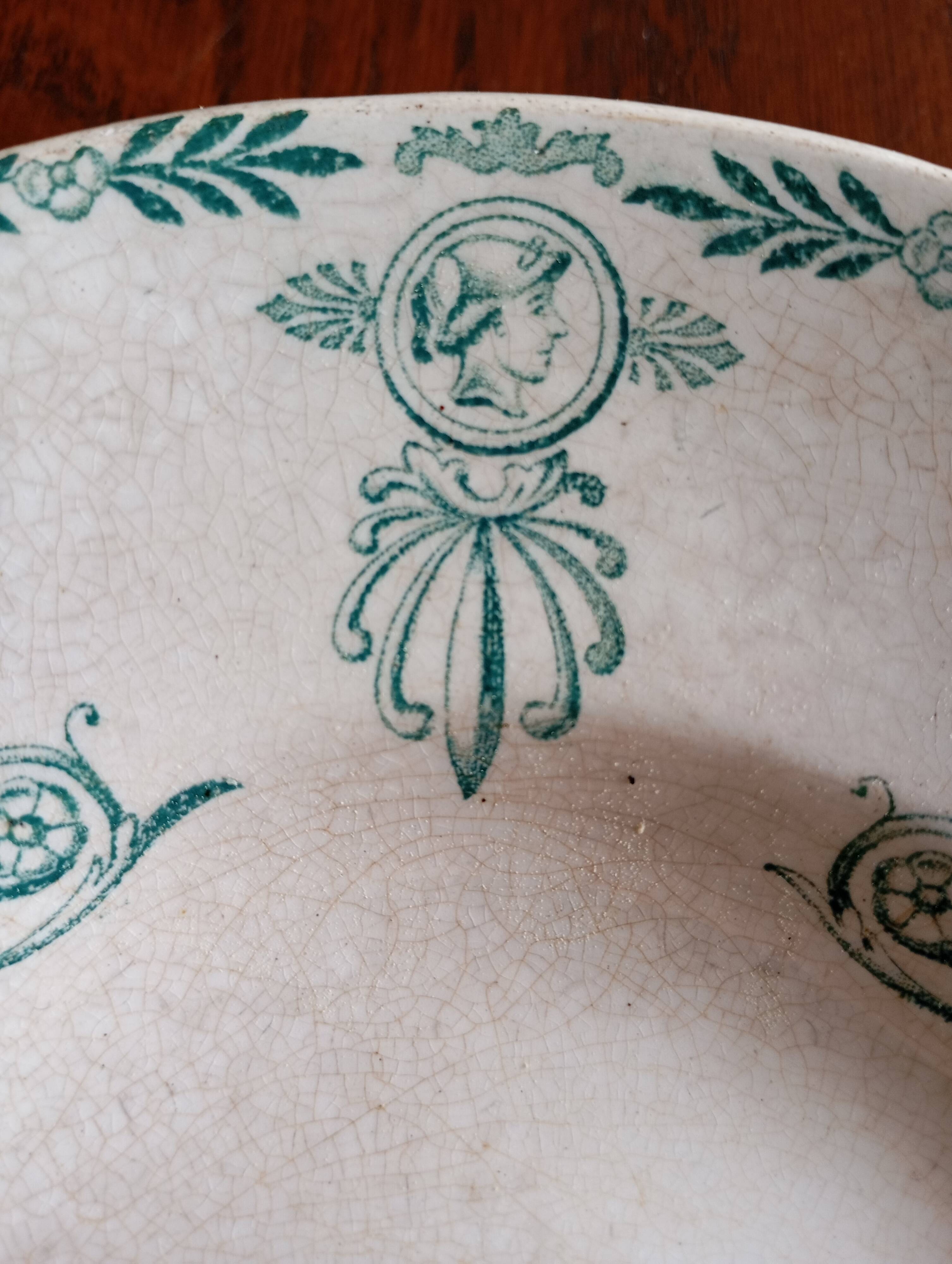 Oval ironstone dish "Compiègne" K&G Lunéville