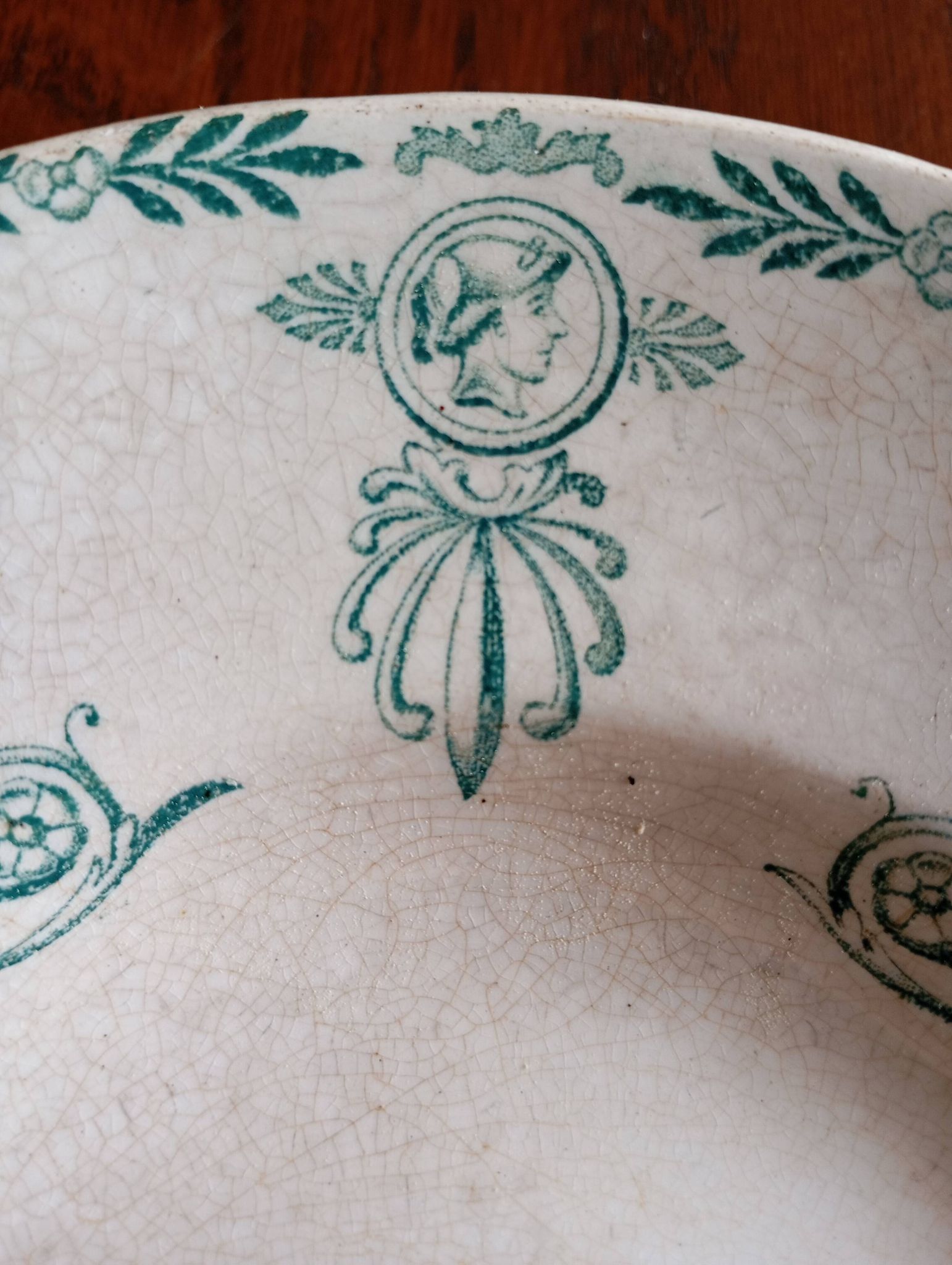 Oval ironstone dish "Compiègne" K&G Lunéville