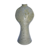 ceramic vase forming a woman bust