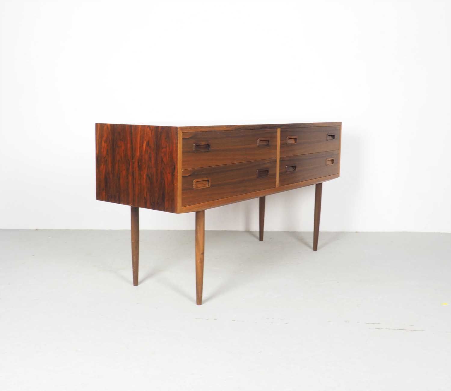 Hundevad Rosewood chest of drawers on high legs, 1960's