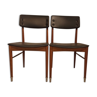 Paire de chaises style scandinave vintage années 1960 bois et skaï noir
