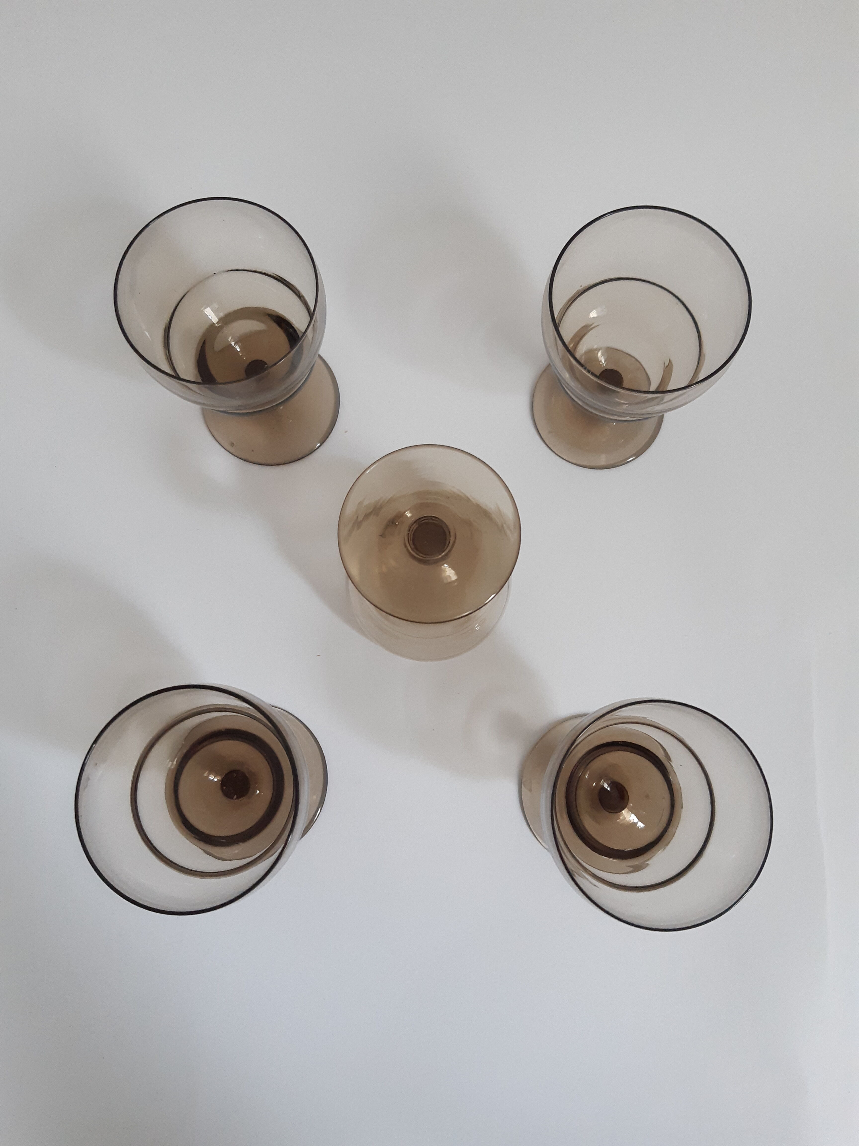 Set of 5 vintage liquor foot glasses