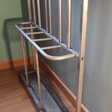 Aluminium coat holder