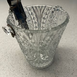 Ice bucket with clamp