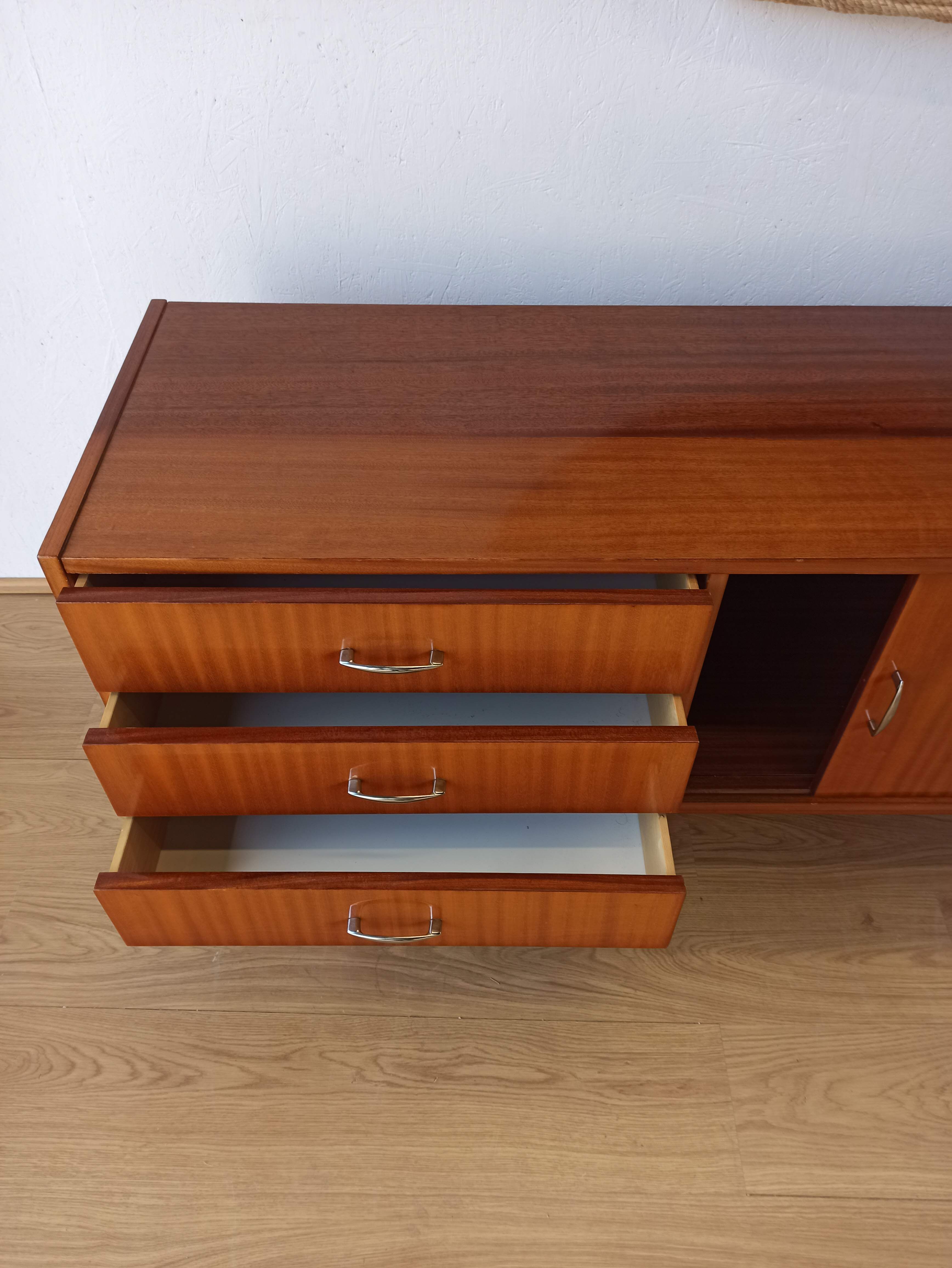 Enfilade moderniste des années 1970