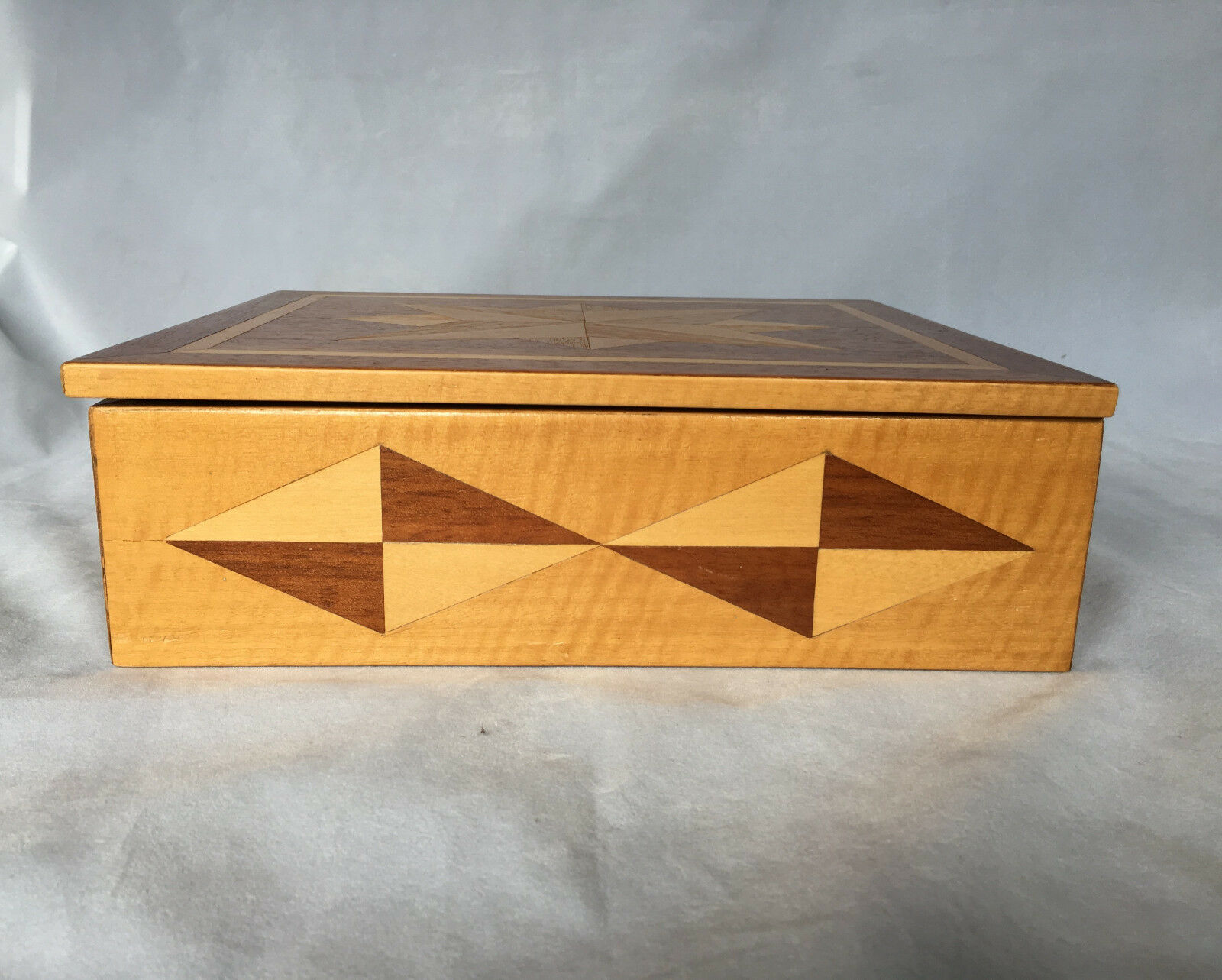 Coffret in marqueterie 1940