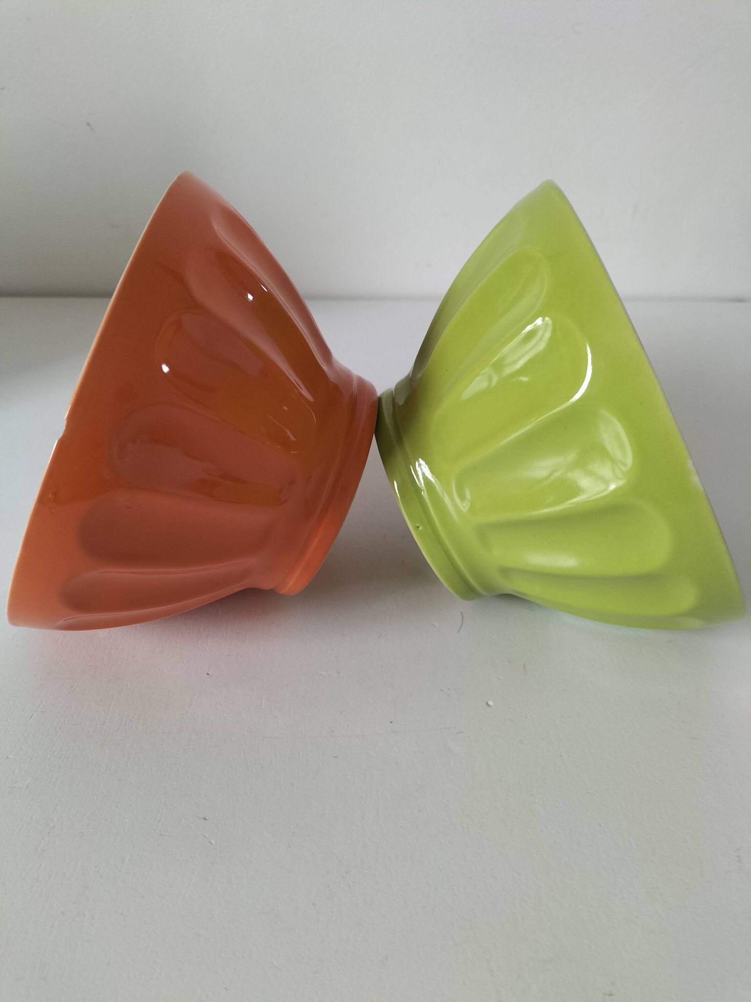 2 large vintage farm bowls in lime green and orange