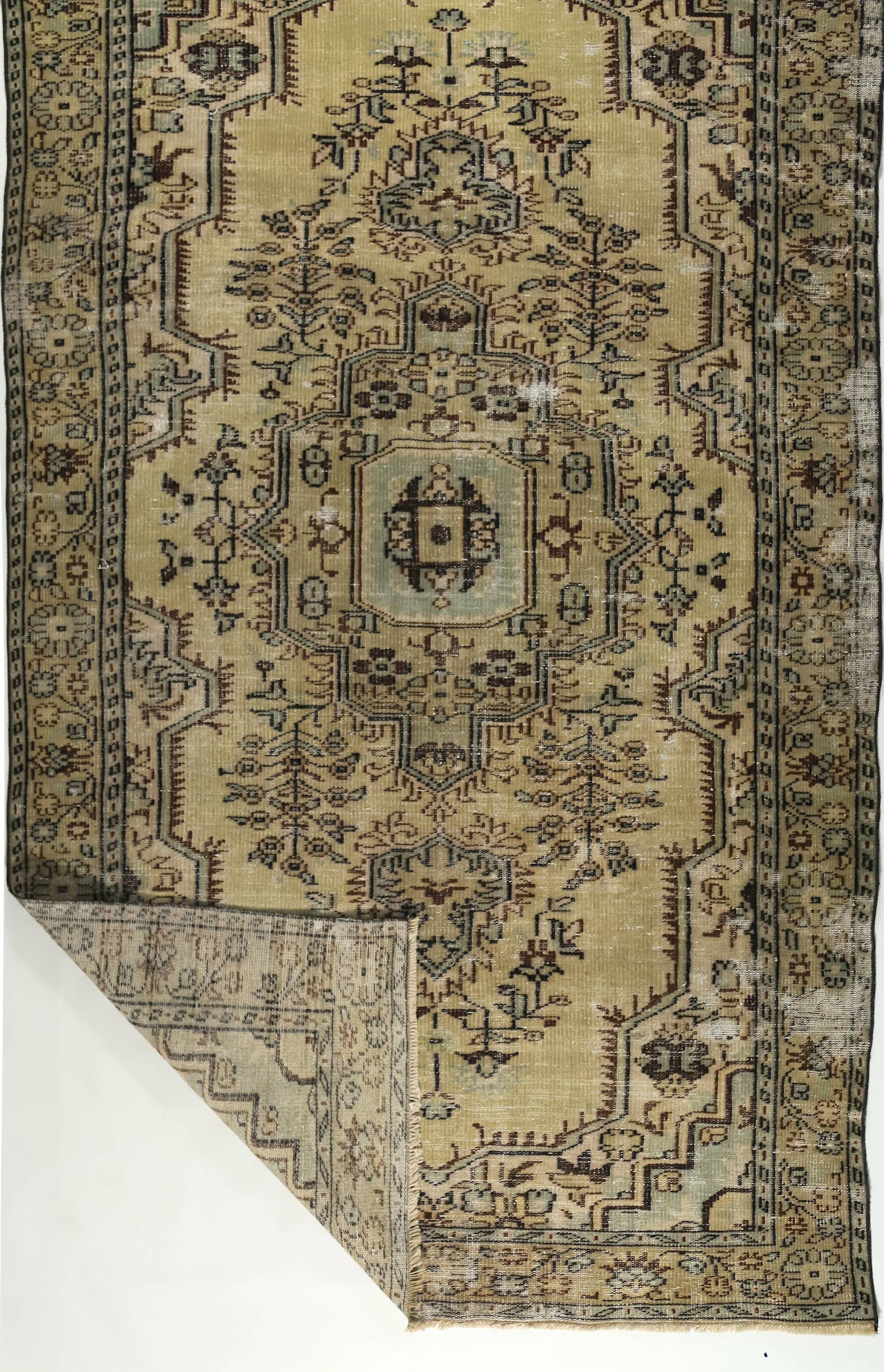 Anatolian handmade vintage rug 285 cm x 163 cm