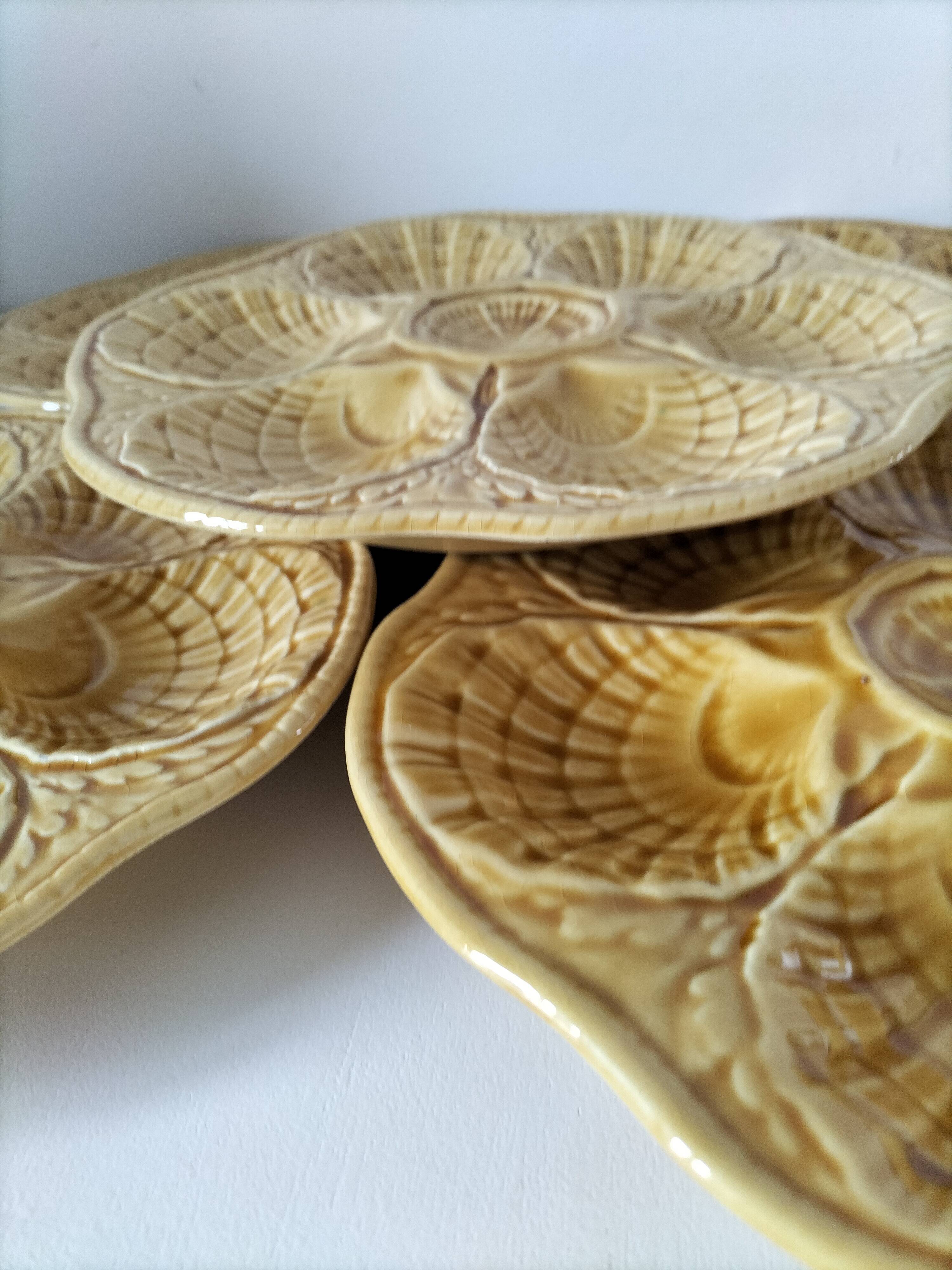 5 Sarreguemines caramel shell plates, 1950s