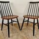 Duo de chaises scandinaves 1955