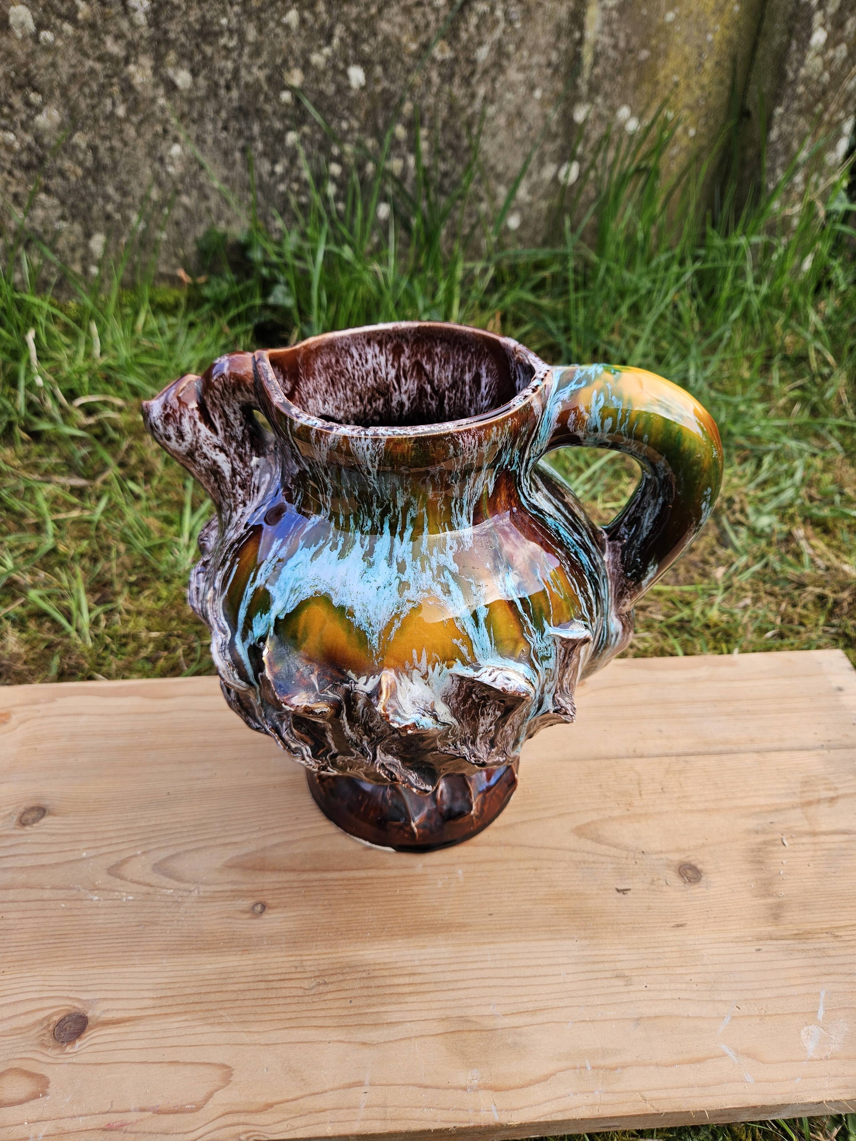 Pitcher 1970 signed Vallauris