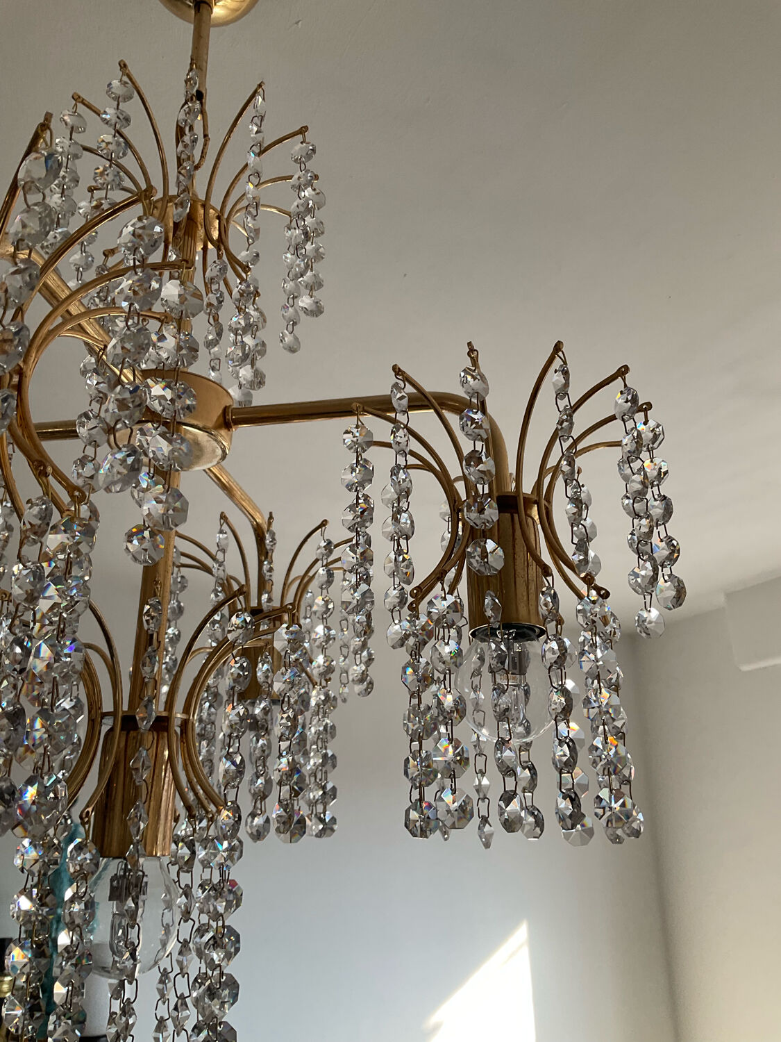 Crystal tassel chandelier from the 60s and 70s