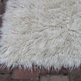 Wool rug 190 x 180 cm