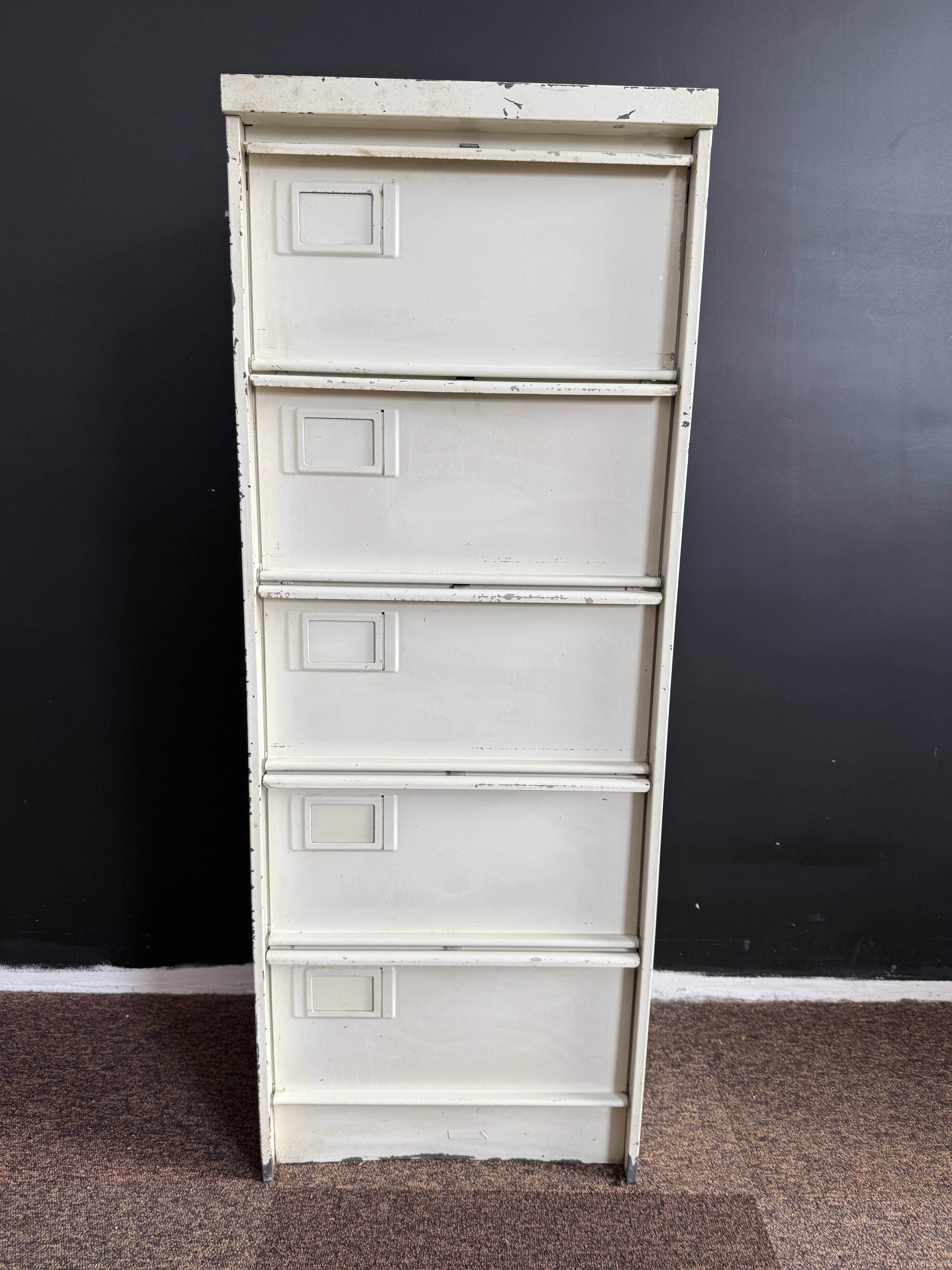 5-drawer industrial locker