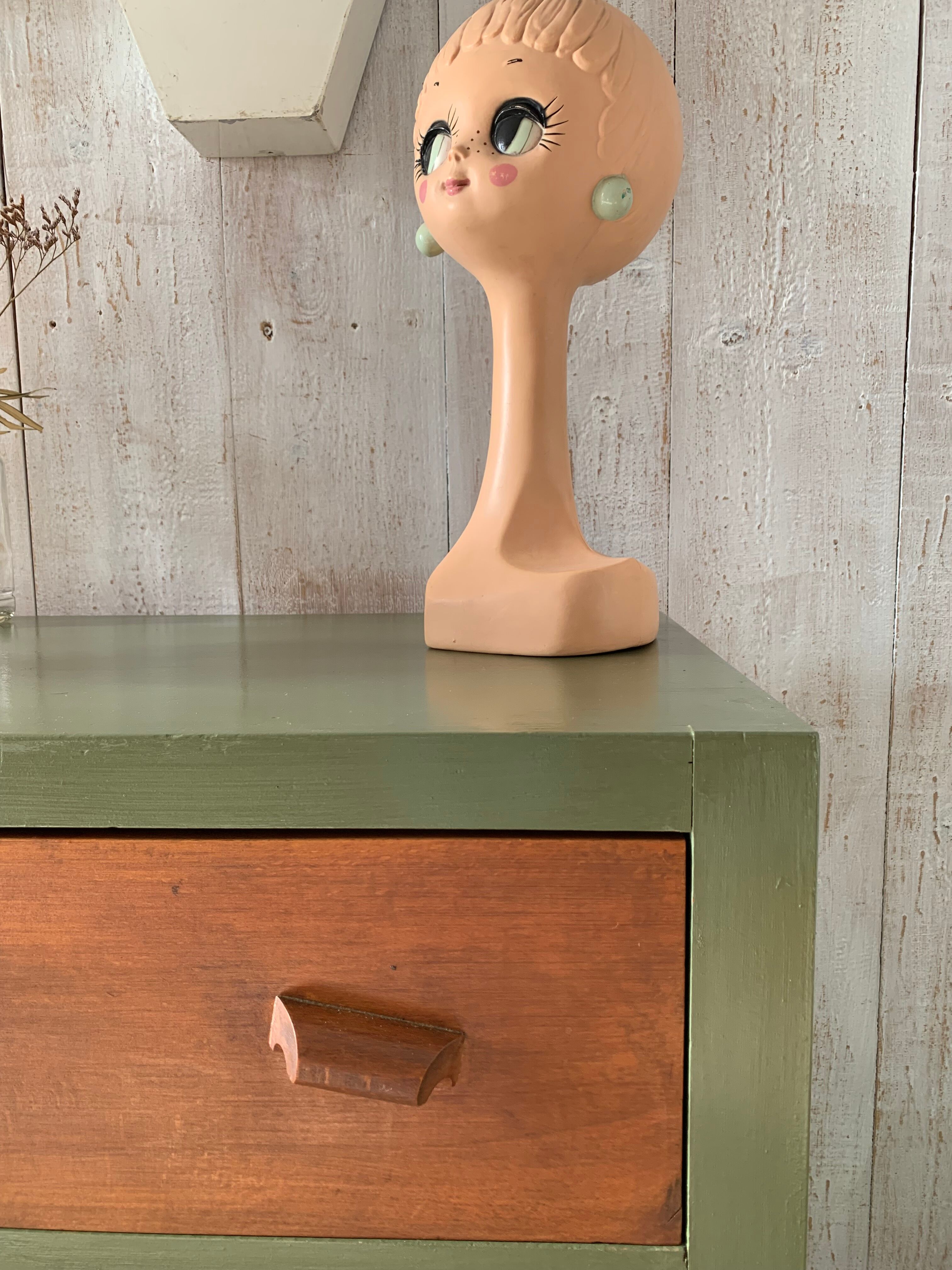 Vintage chest of drawers