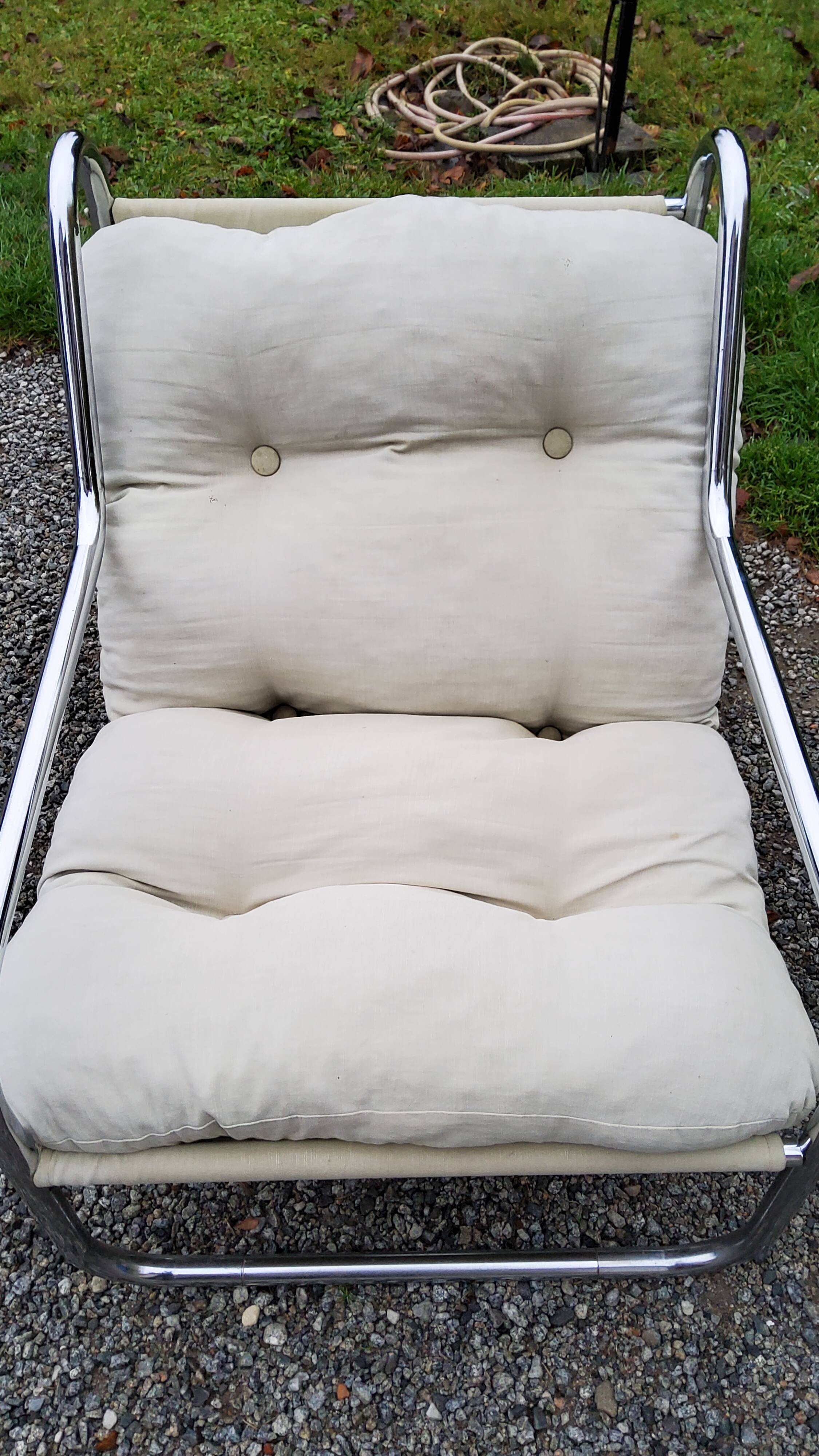 Pair of armchairs from the 70s chrome tubes and cotton canvas