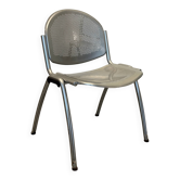 Chaises empilables Sokoa vintage, chaises en métal perforé brutalistes.
