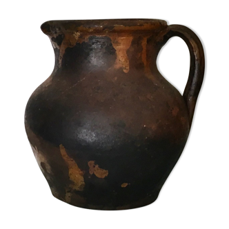 Brutalist terracotta pitcher