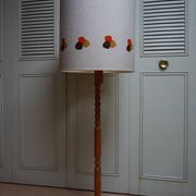 Lampadaire en pin scandinave du milieu du siècle par Temde, années 1960