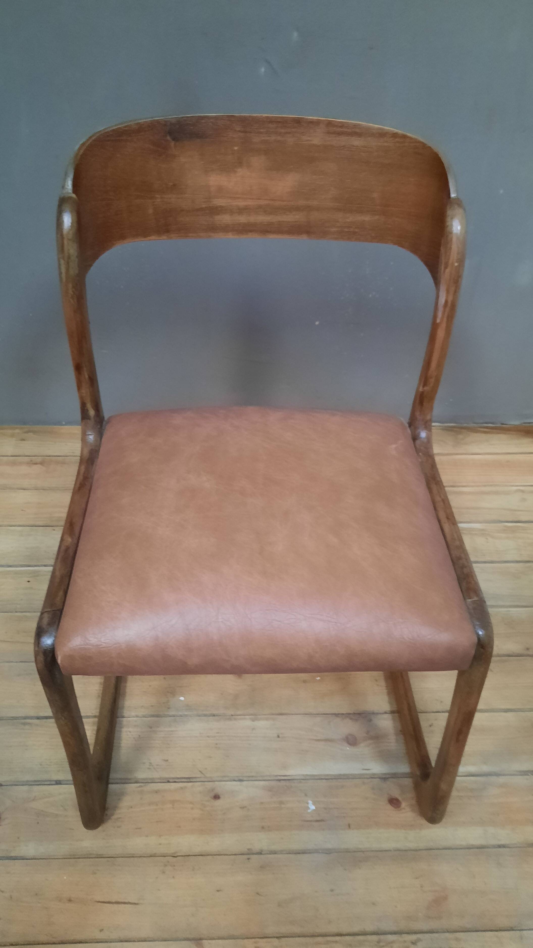 Chaise "traineau"