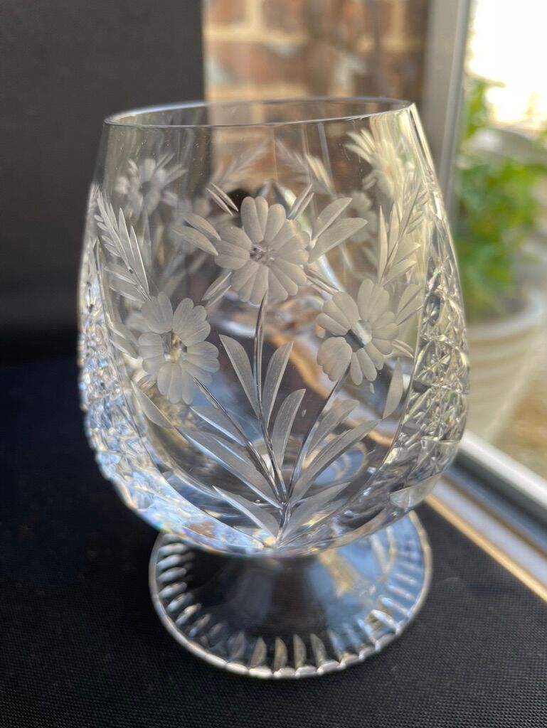 6 cognac glasses – blown and cut crystal