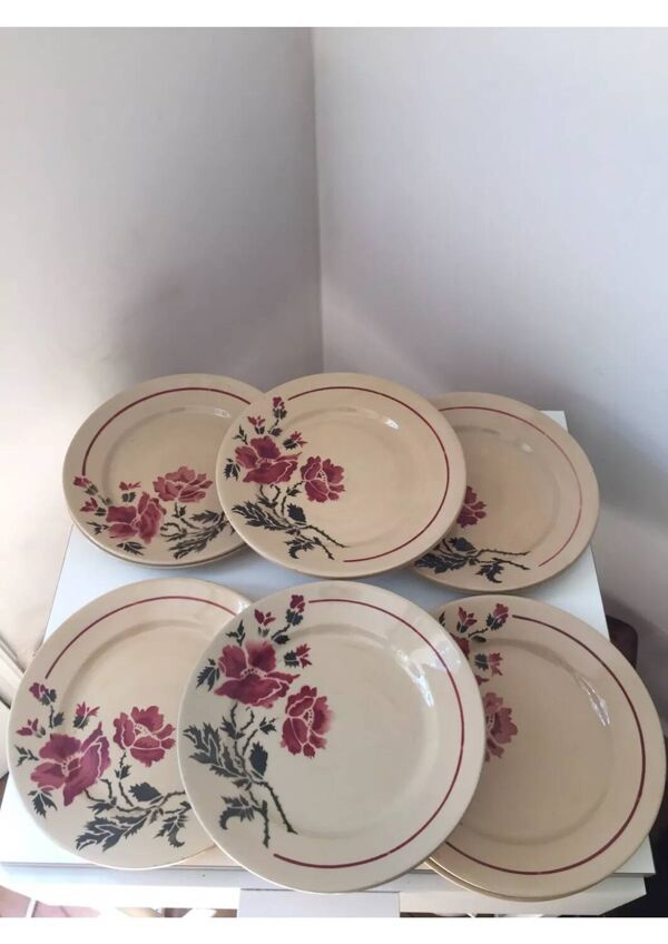 12 assiettes à dessert fleurs Digoin Badonviller