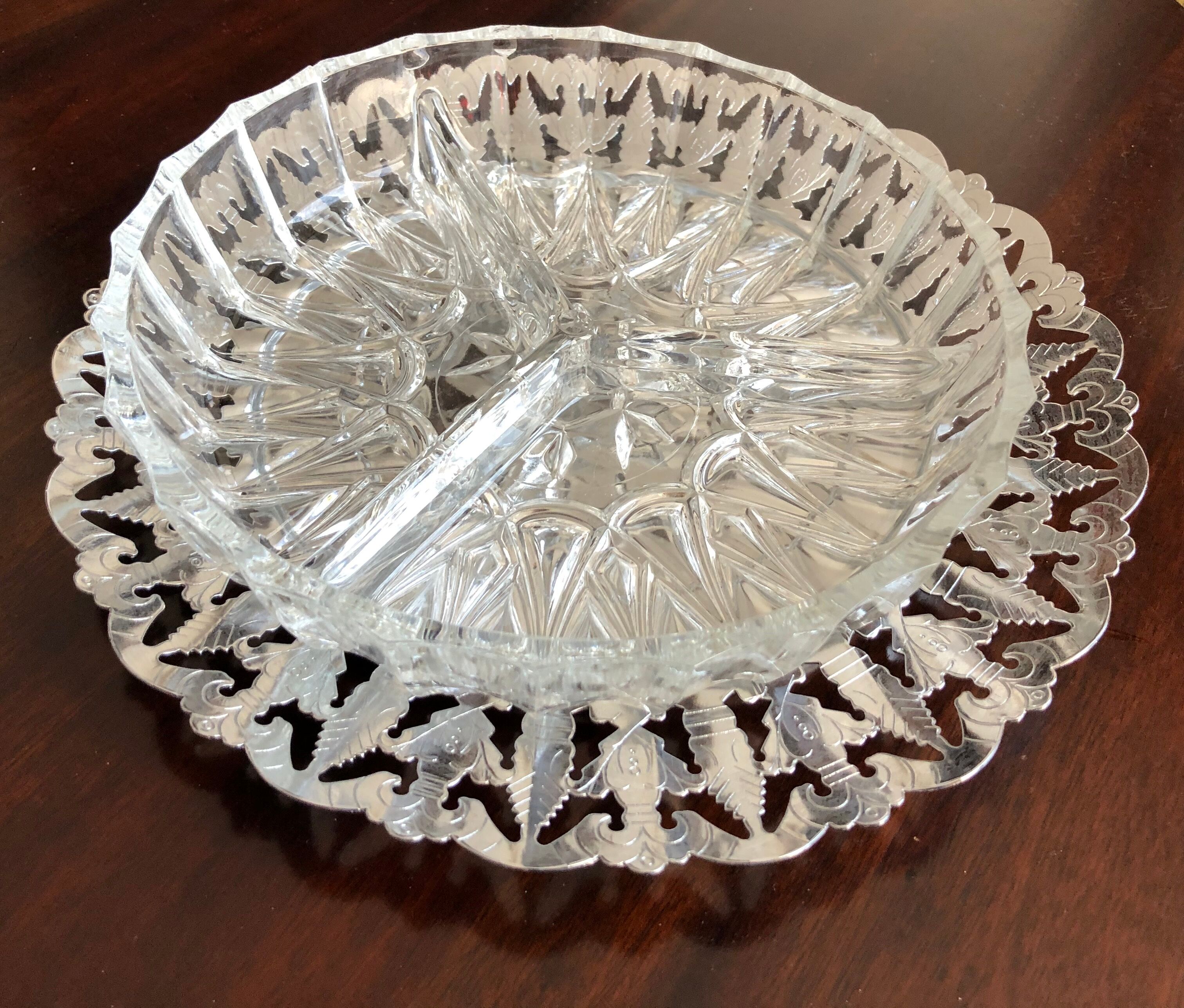 Compartment dish