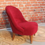 Red velvet toad armchair