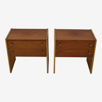 Paire de tables de nuit du milieu du siècle années 1970