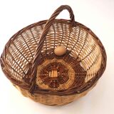 Two-tone basket