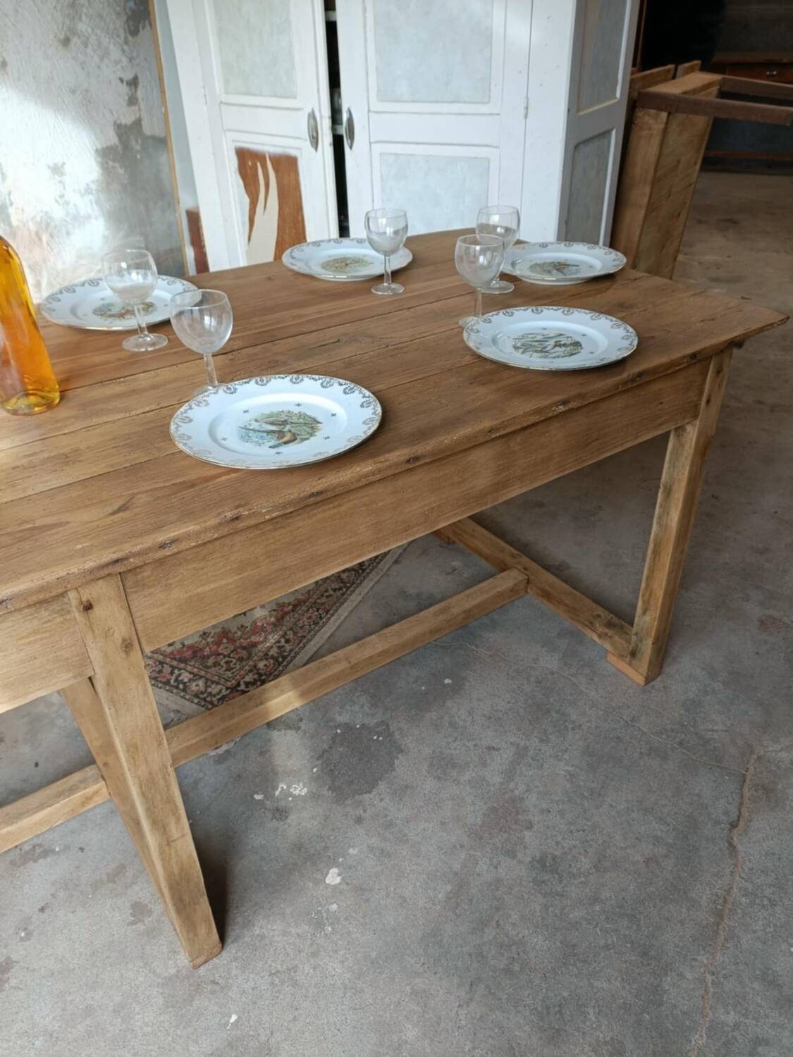 Farmhouse table