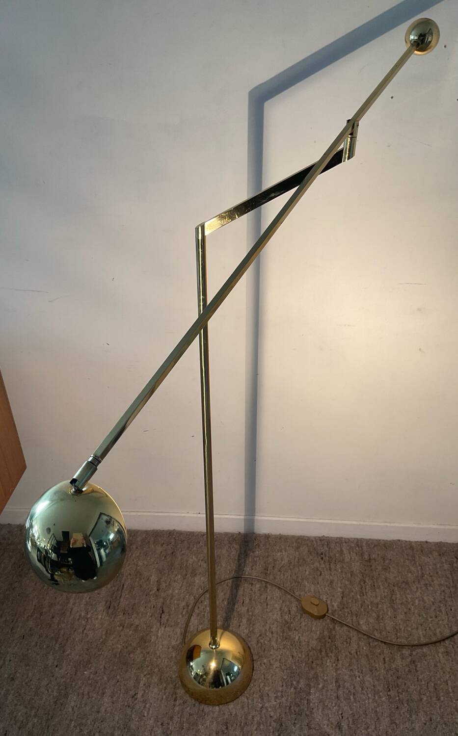 Vintage brass counterweight floor lamp
