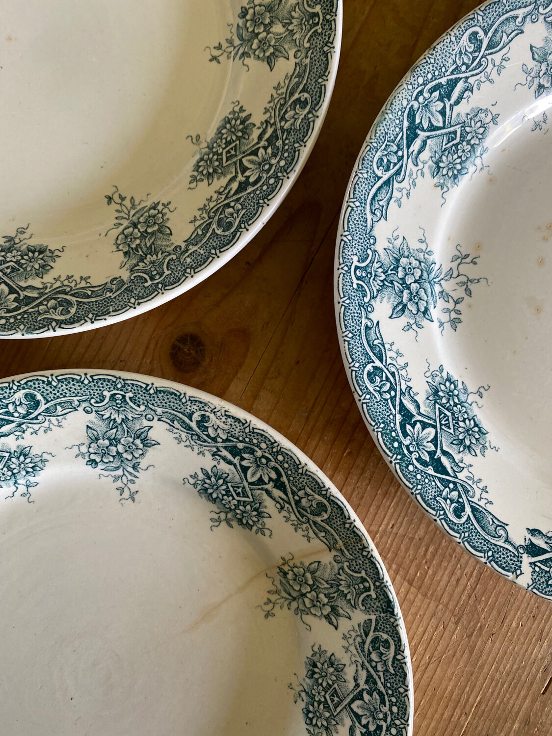 Old dessert service, compotier flat plates iron Prima Saint Amand