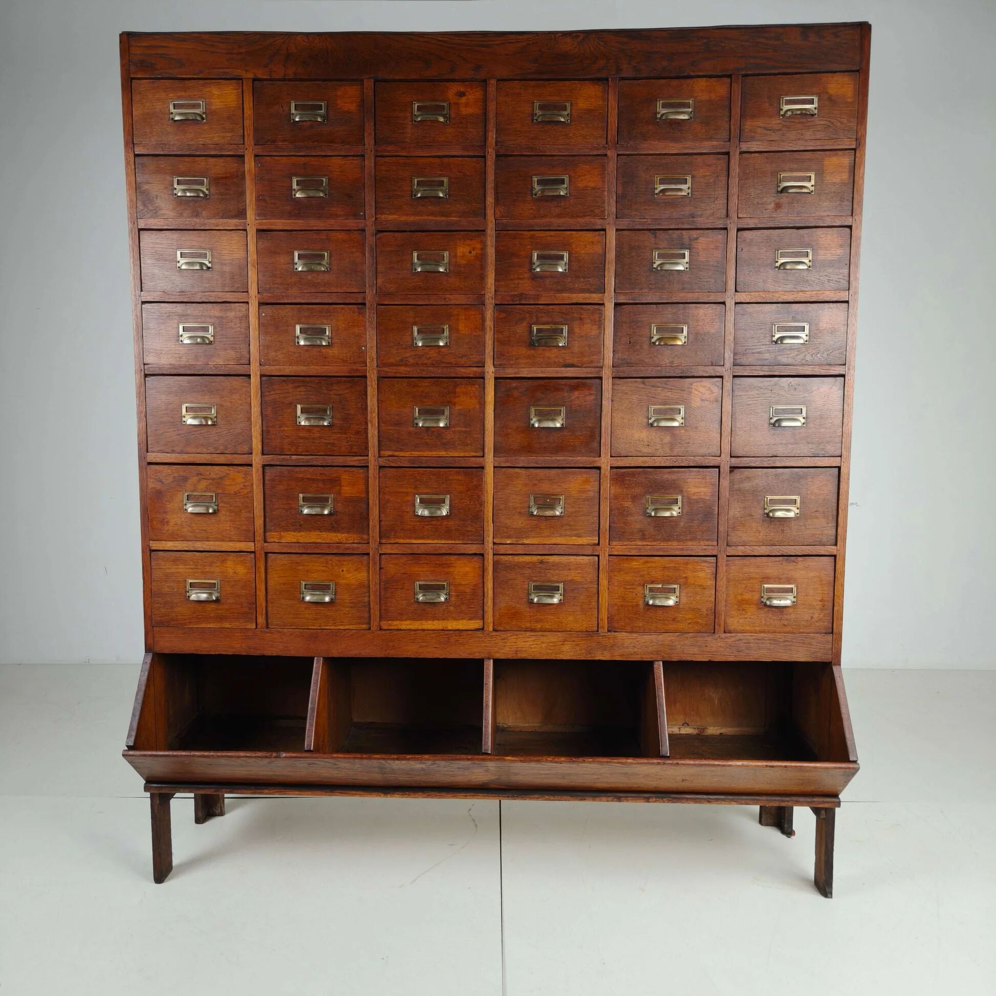 Early 20th century oak apothecary cabinet with 42 drawers