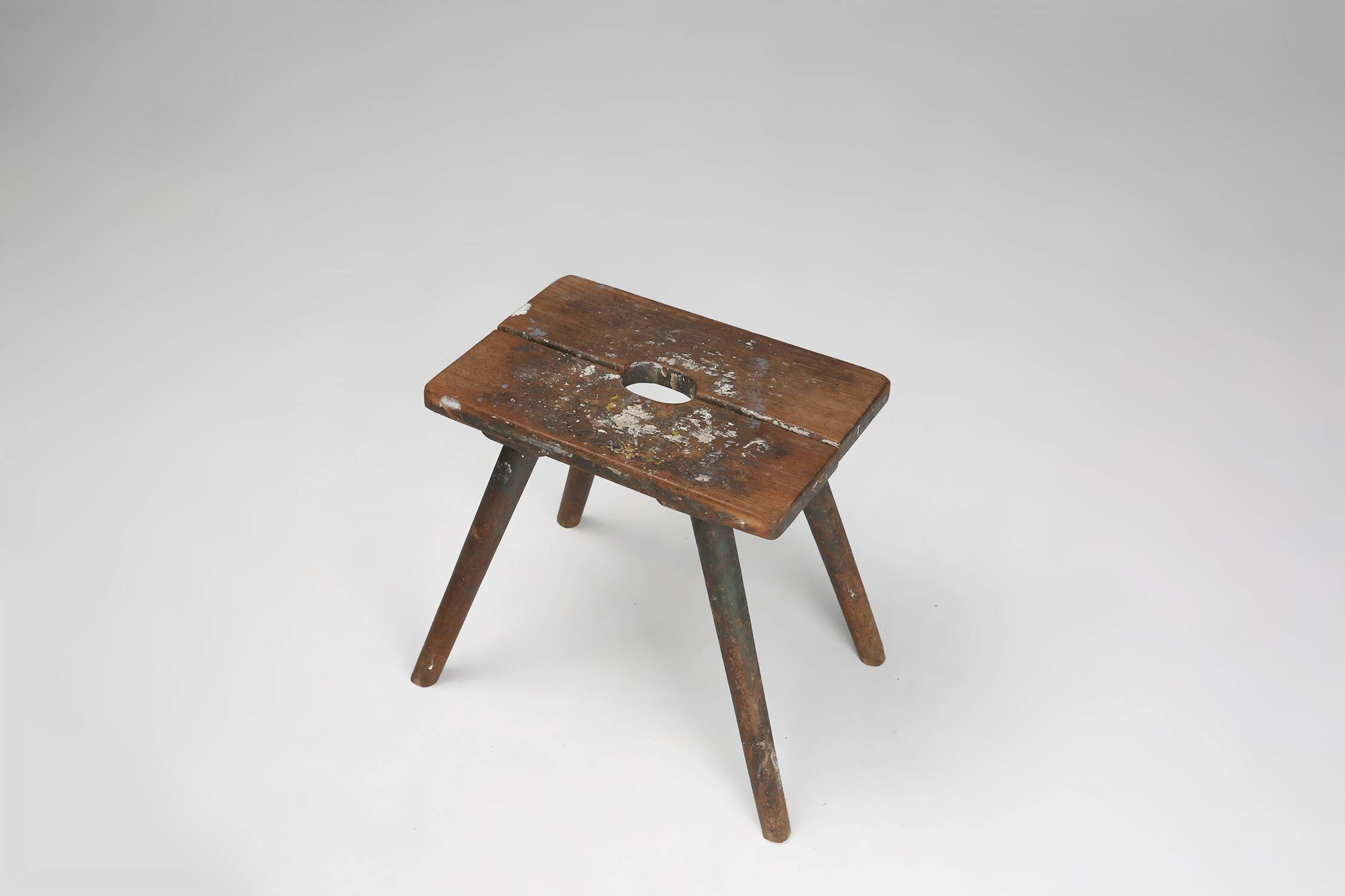 Industrial wooden French painters stool with rich patina from the 1930s