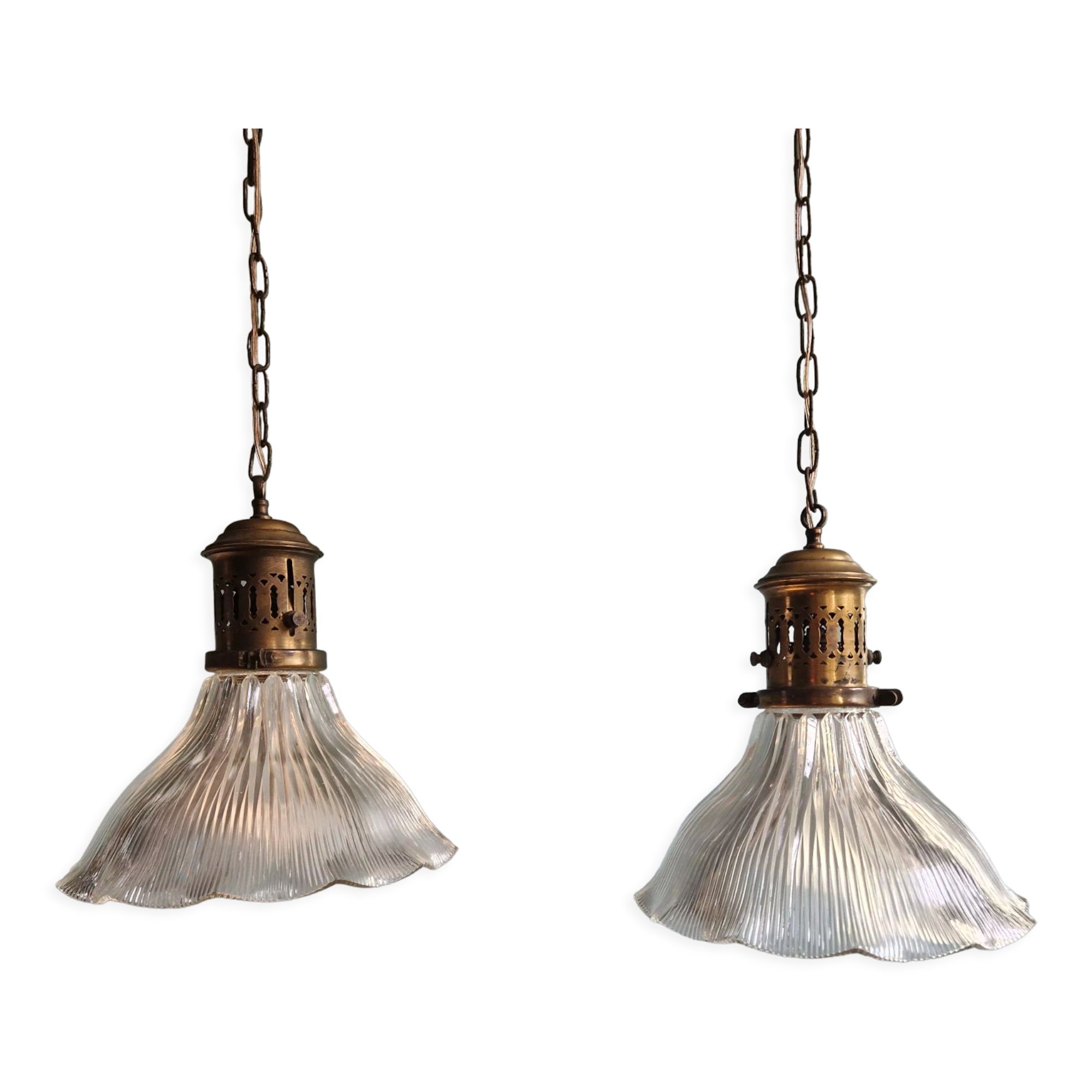 Pair of Holophane wall lamps in grooved glass, 1920s-30s