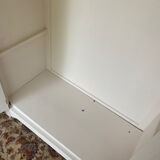 Armoire parisienne repeinte