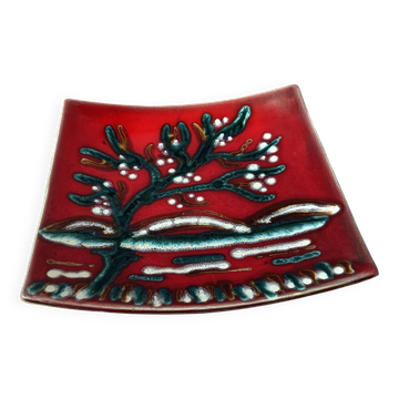 Longwy plate, Stromboli model