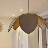 Vintage flower petal suspension