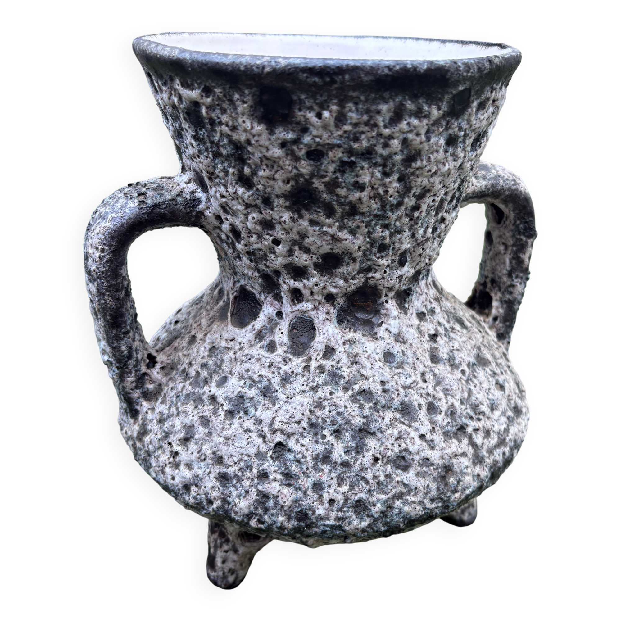 Ceramic vase