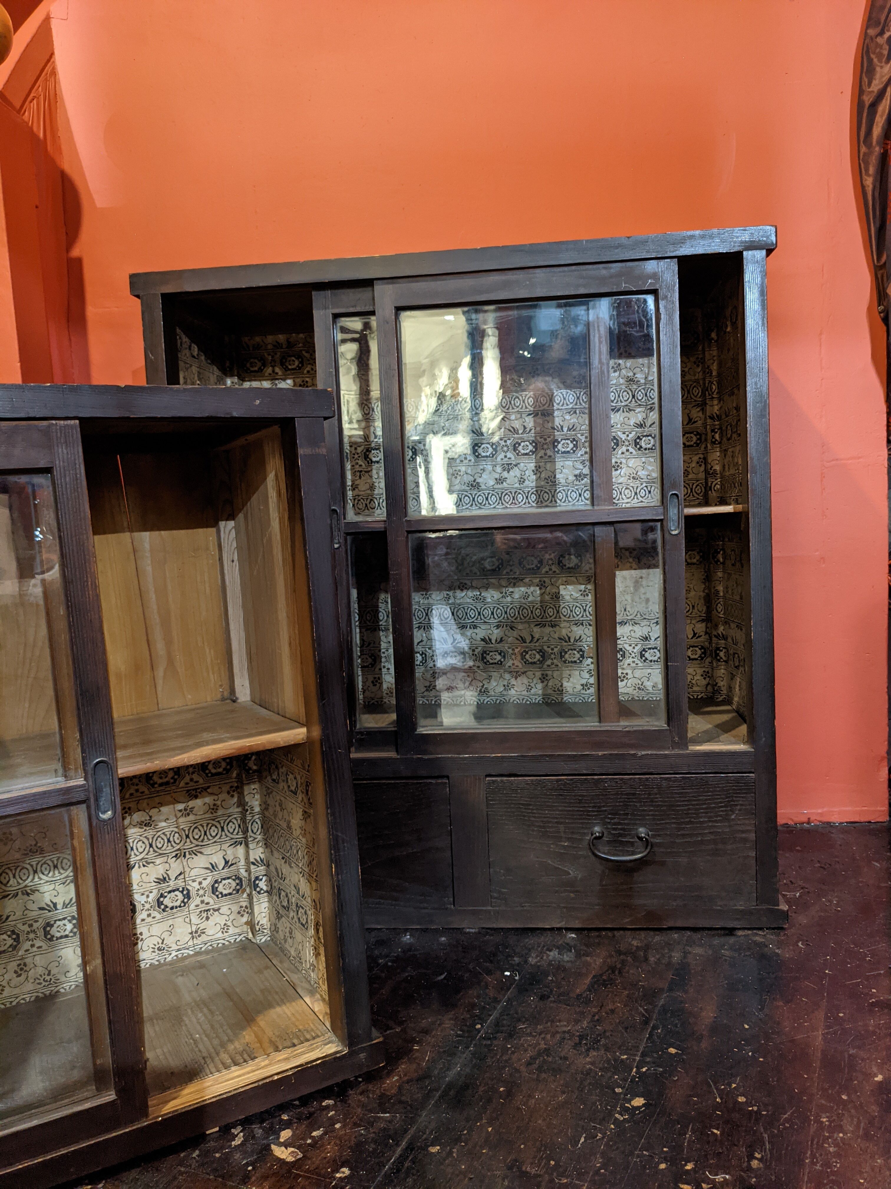 Double presentation showcase - Japan around 1920