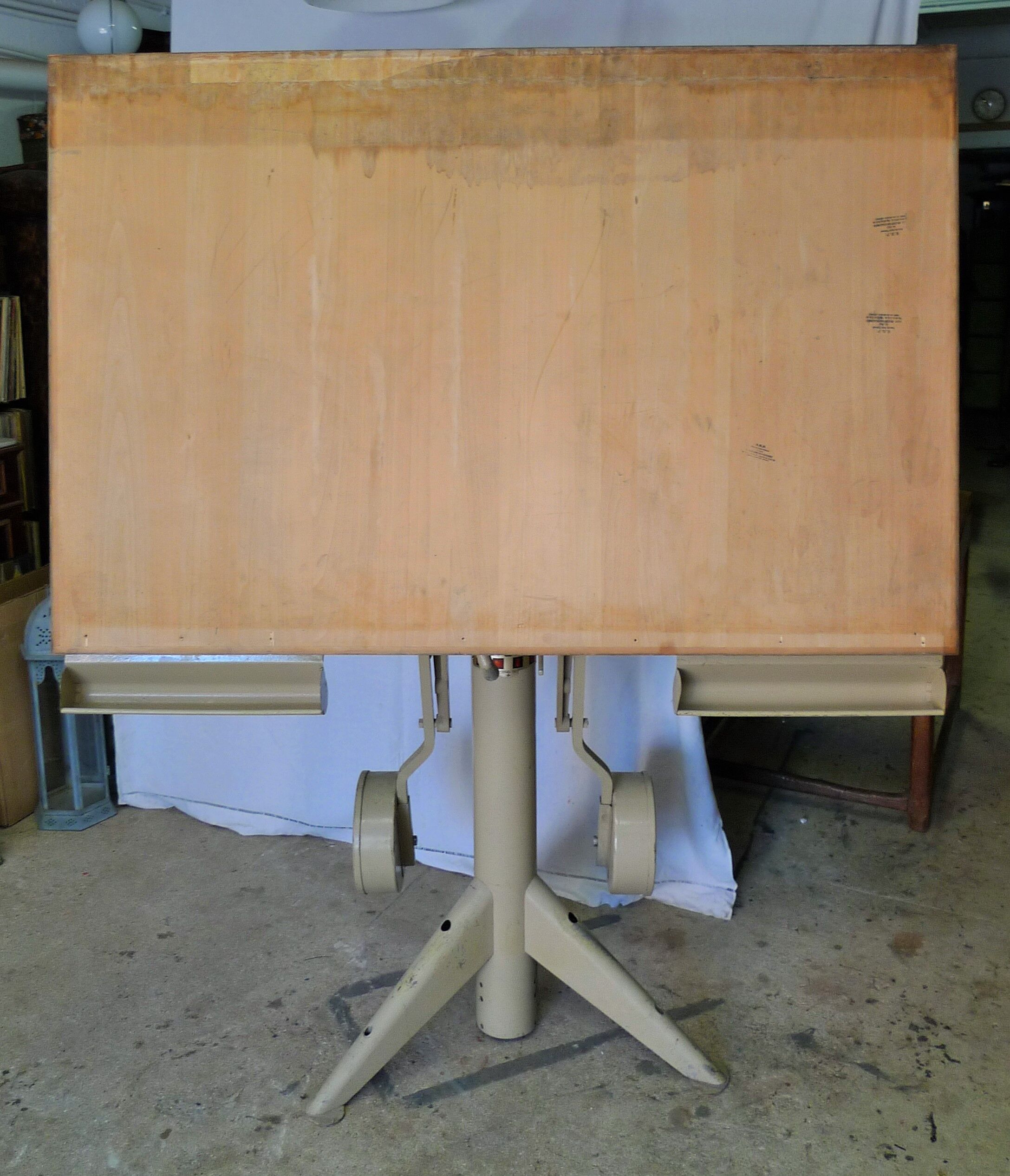Drawing table/industrial architect