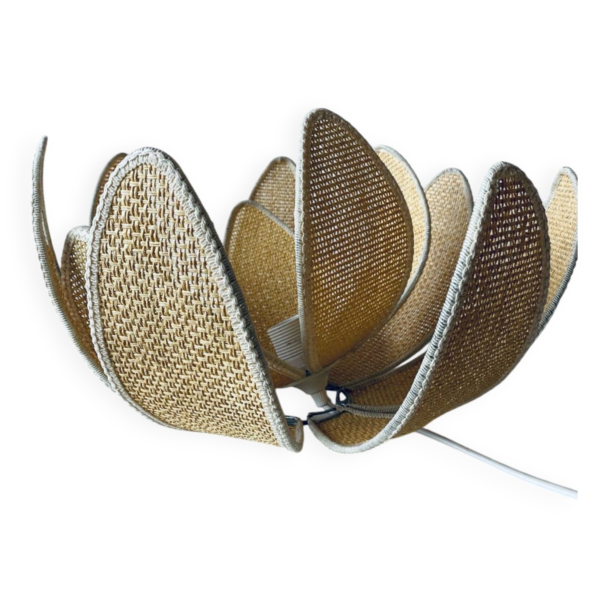 Lotus flower pendant light