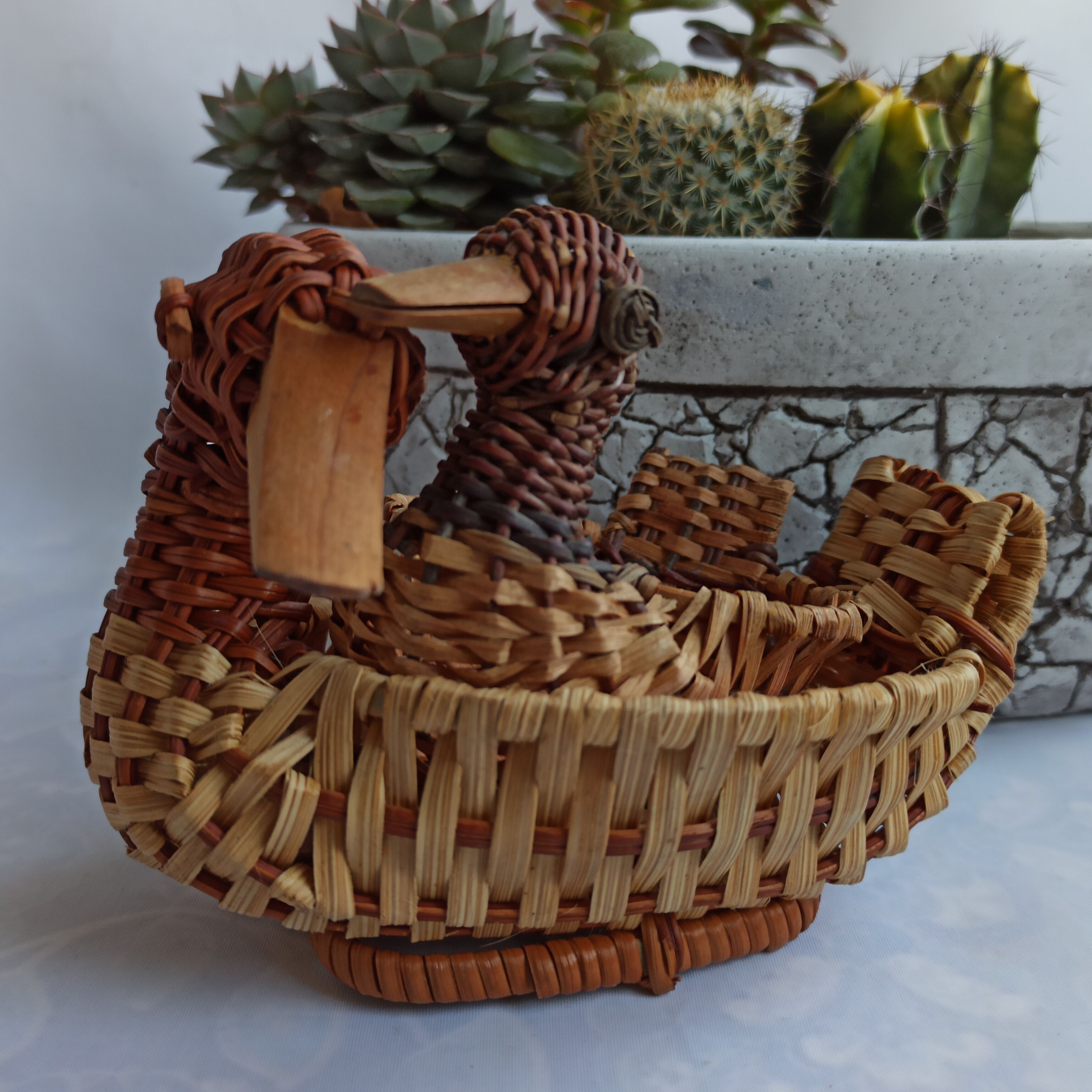 Baskets ducks in vintage rattan