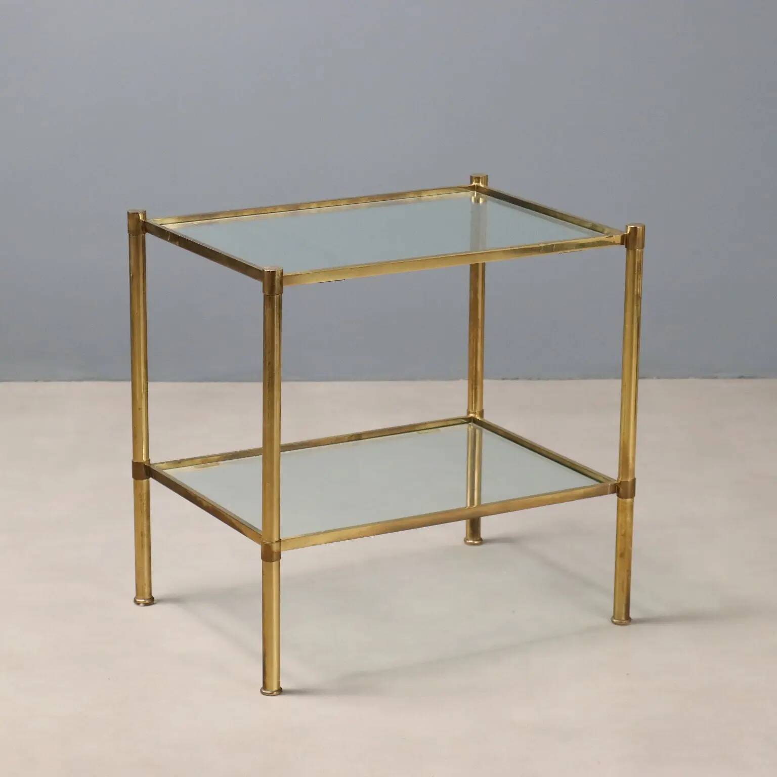 Vintage coffee table in brass and glass, 1970s.