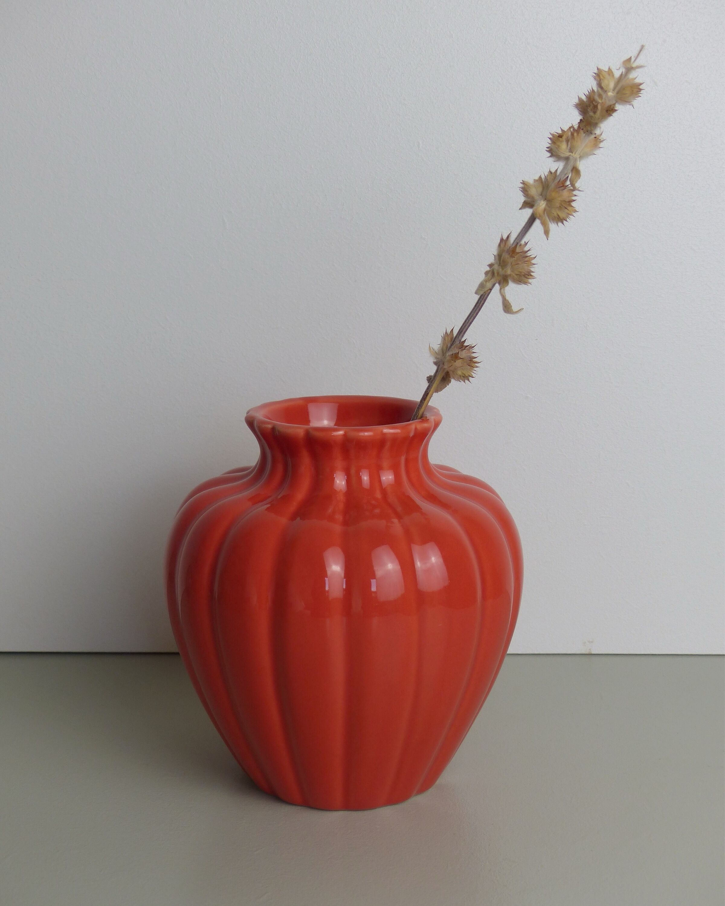 Vase en céramique orange